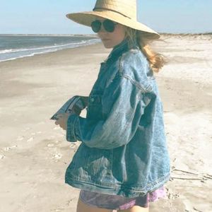 Meet your Posher, Madeline